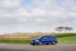Volkswagen Golf R Estate 2017 года (UK)